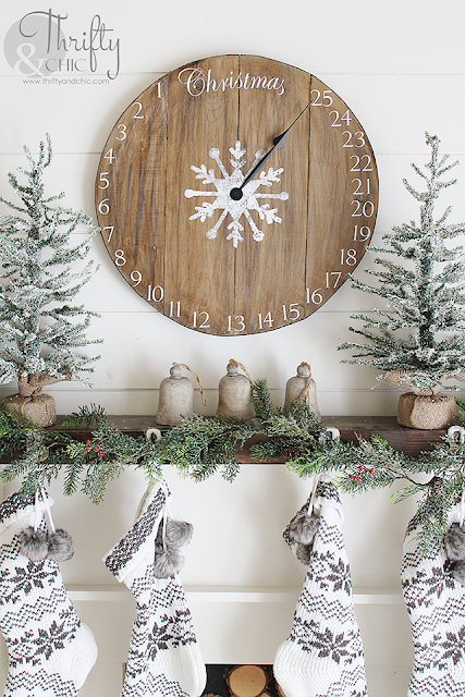  DIY Wood Clock Christmas Advent Calendar a perfect rustic farmhouse decor